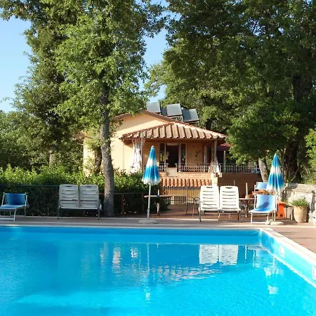度假居 Cosy Holiday In With Swimming Pool 马焦内